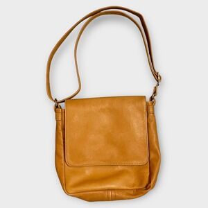 Beggars Pouch Soft Leather Crossbody Bag Adjustable Shoulder Bag Flap Cover